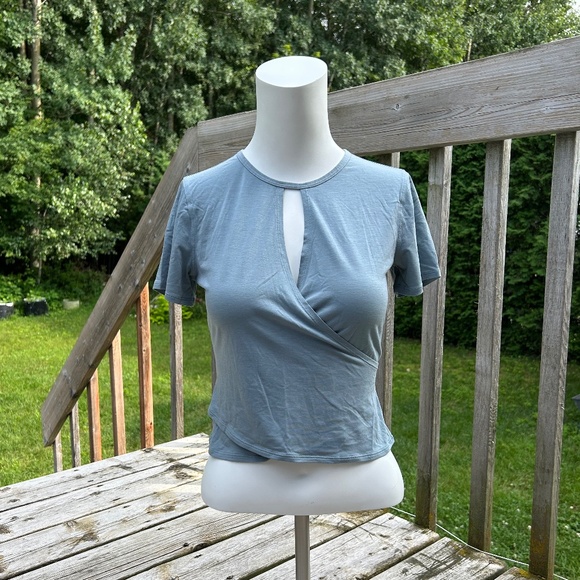 Lululemon ⎮ Round Trip Short Sleeve - Picture 1 of 8